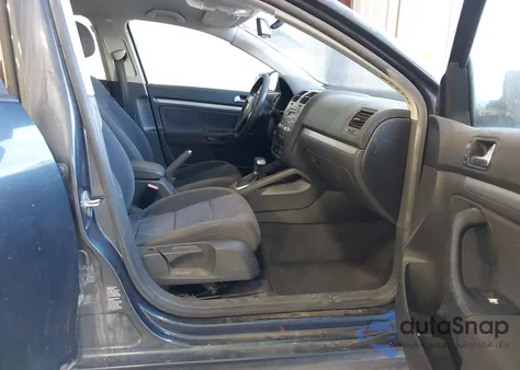 2006 Volkswagen Jetta Value Edition z USA, uszkodzony, nr VIN 3VWPF71KX6M818327